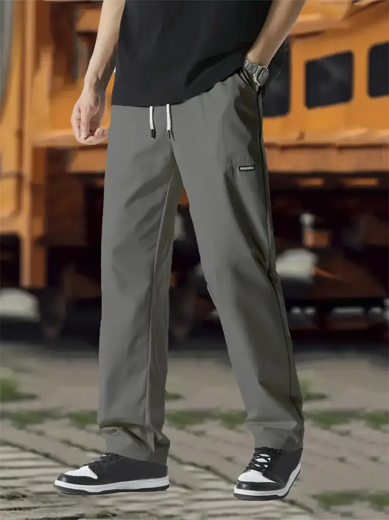 jogger gris ideal para vestir informal y para trabajo