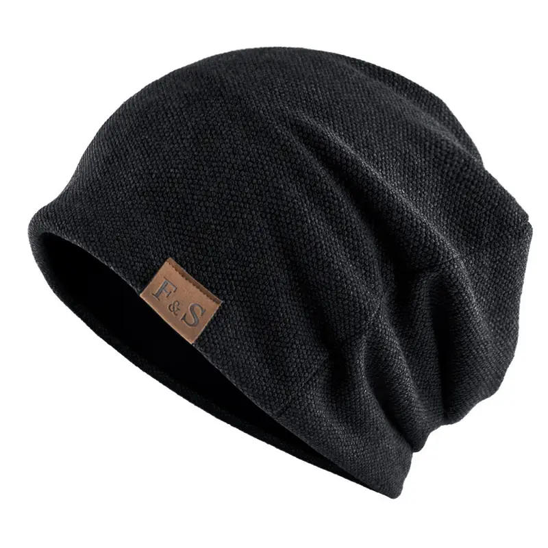 gorro unisex color negro diseño urbano ideal para entretiempo y el frio 
